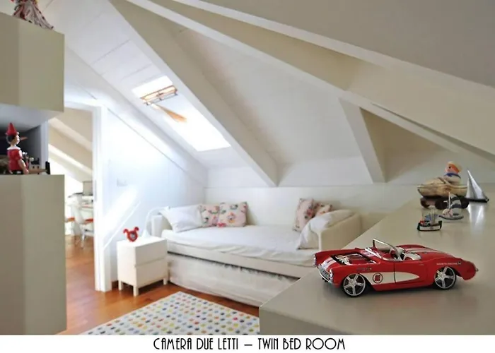 Luxurious Penthouse With Large Sea View Terraces Apartment *