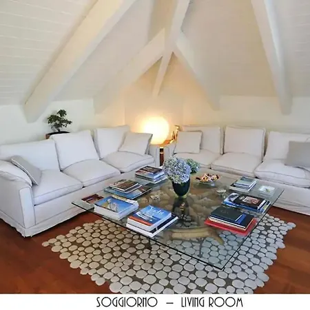דירה Luxurious Penthouse With Large Sea View Terraces *