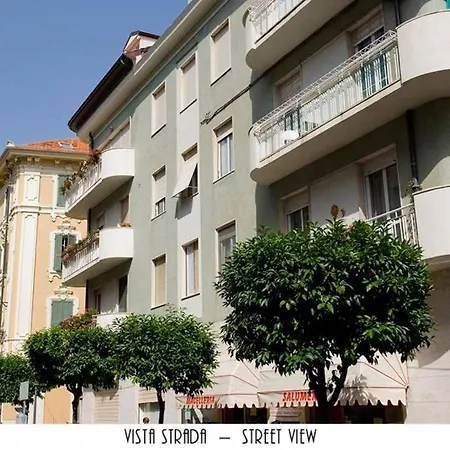 Luxurious Penthouse With Large Sea View Terraces Apartment