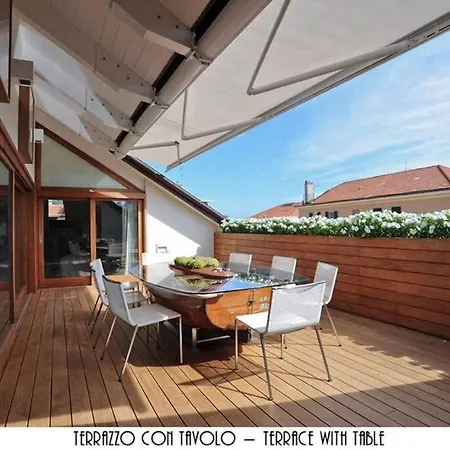 Luxurious Penthouse With Large Sea View Terraces Apartment